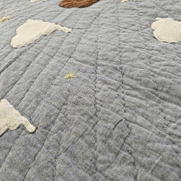 Pottery Barn bedding - Picture 5 of 10